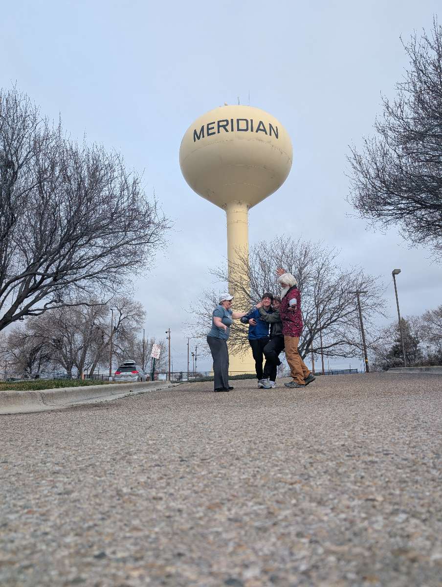 team building scavenger hunt