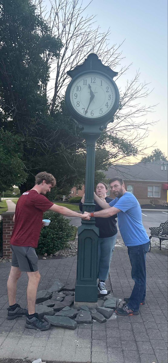 Fairfield Ohio Scavenger Hunt scavenger hunt photos