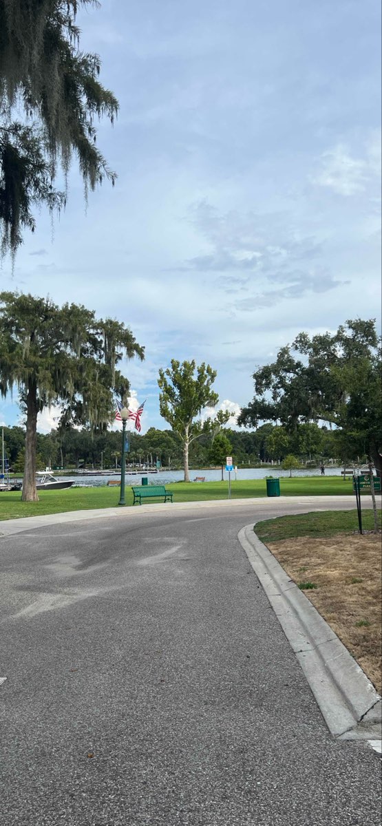 Mount Dora Ghost Tour scavenger hunt photos