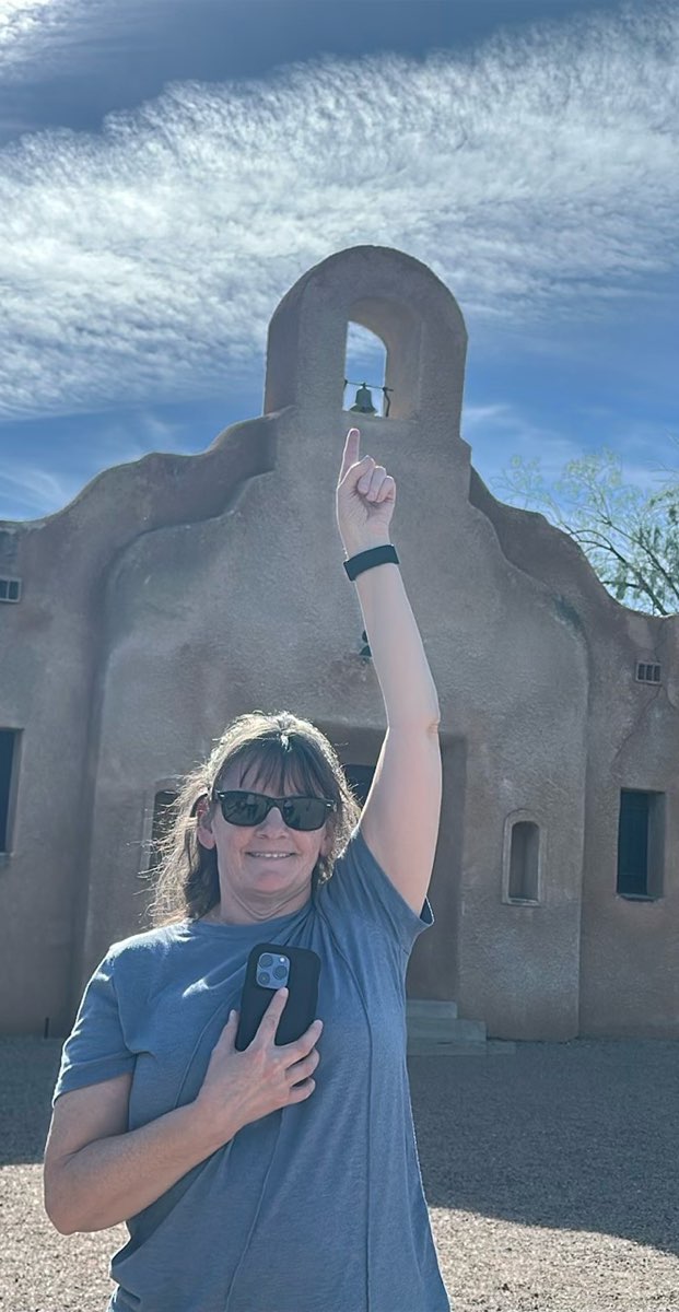 team building scavenger hunt