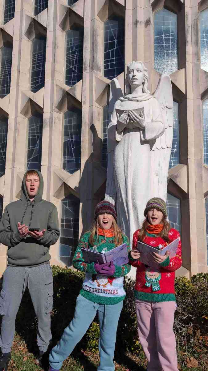 Garland Scavenger Hunt scavenger hunt photos