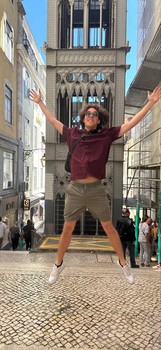 team building scavenger hunt