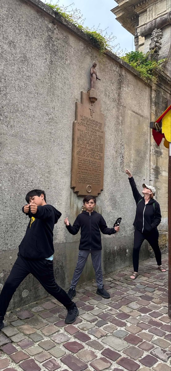 Bayeux Scavenger Hunt scavenger hunt photos