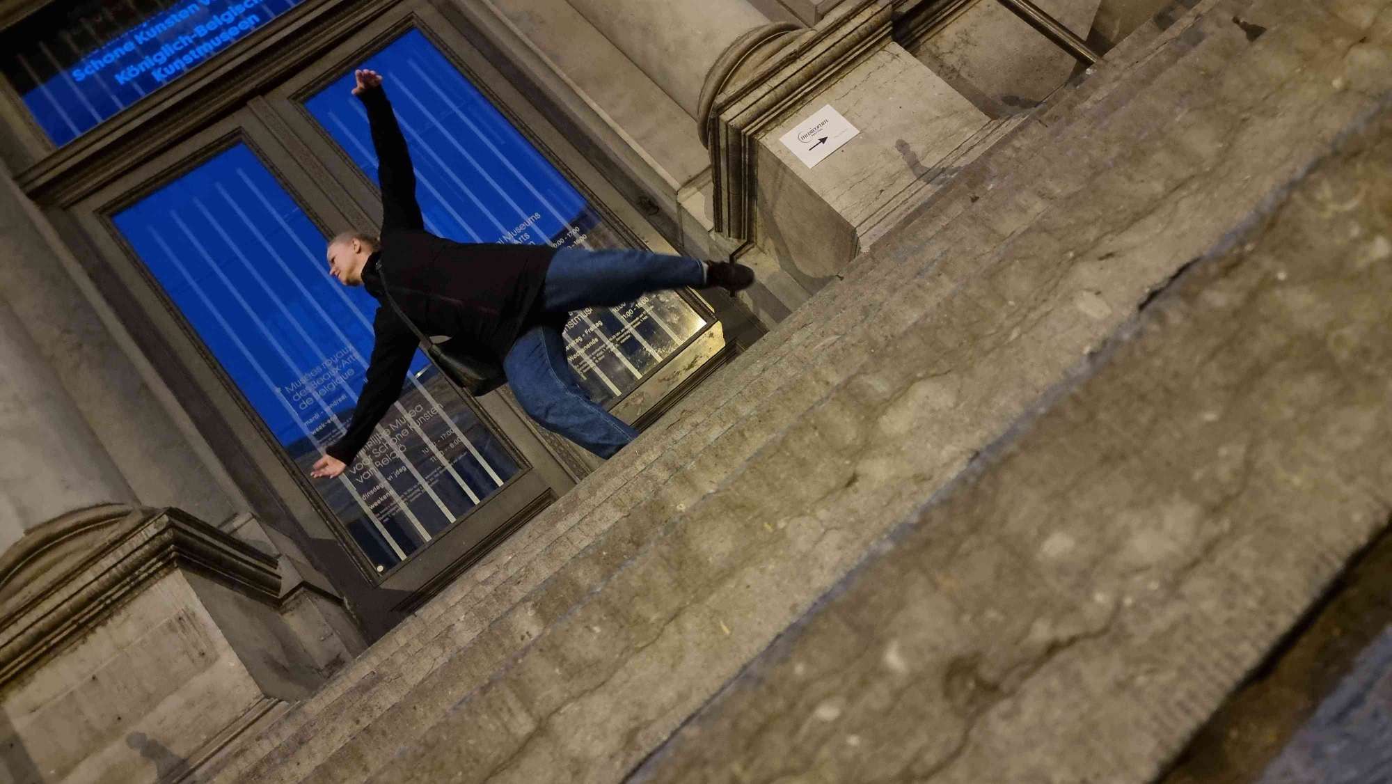 team building scavenger hunt