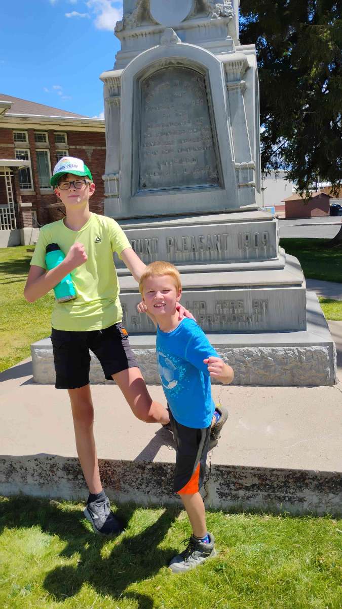 Mount Pleasant Utah Scavenger Hunt scavenger hunt photos