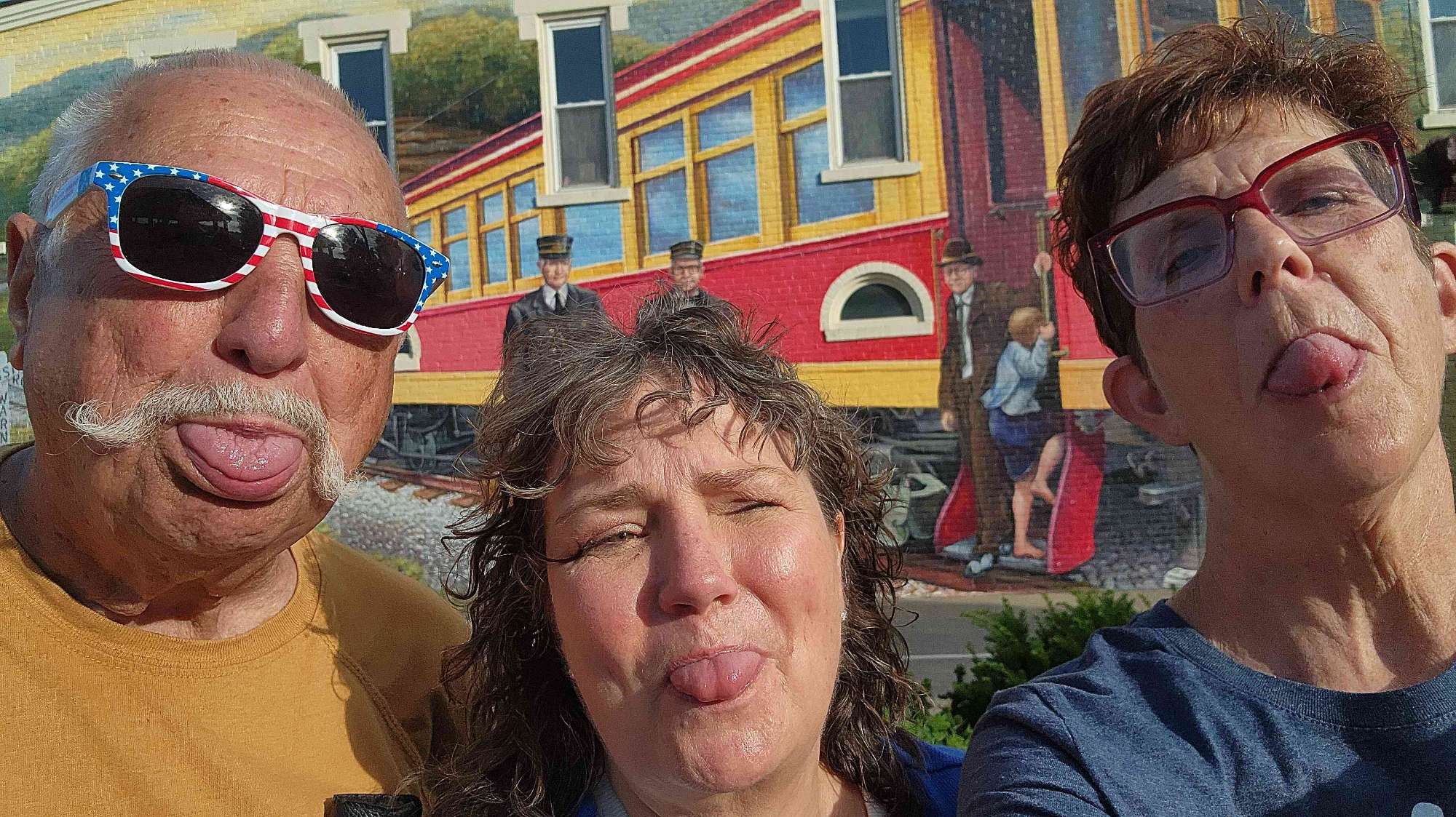 Newark Ohio Scavenger Hunt scavenger hunt photos