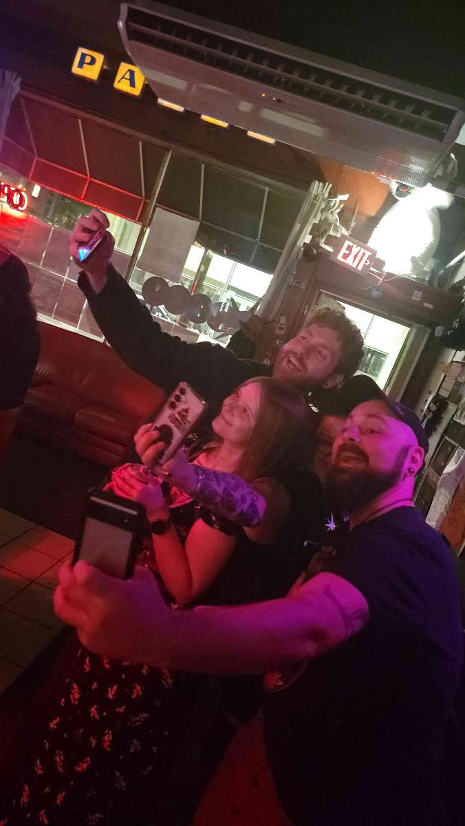 team building scavenger hunt