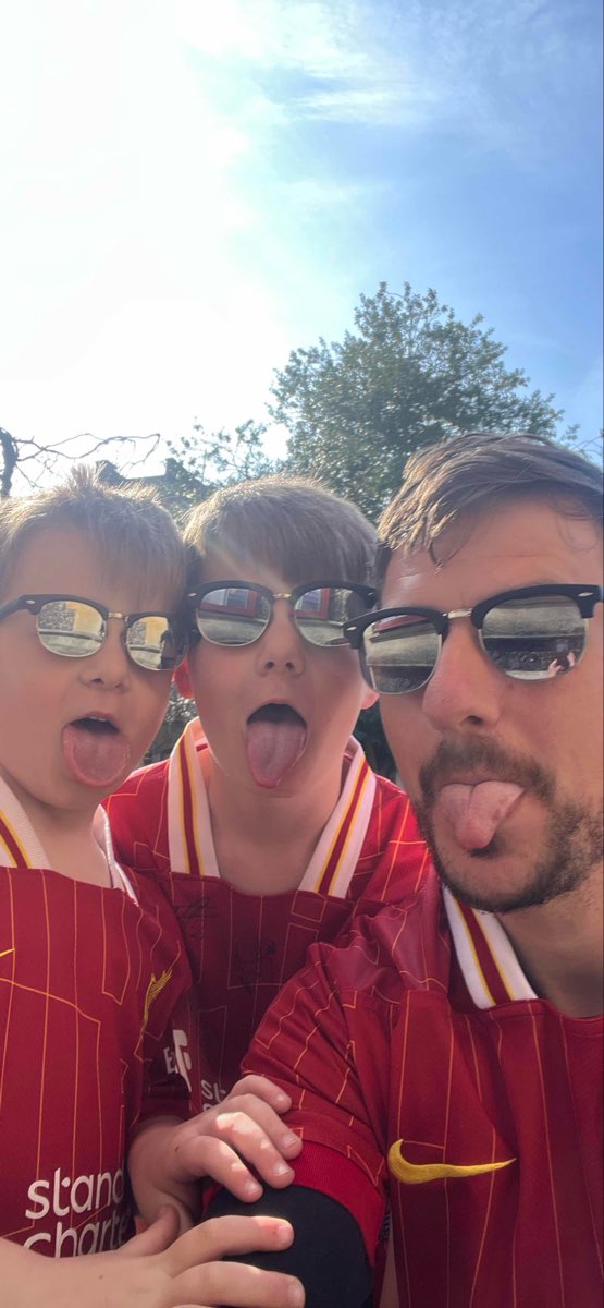 team building scavenger hunt