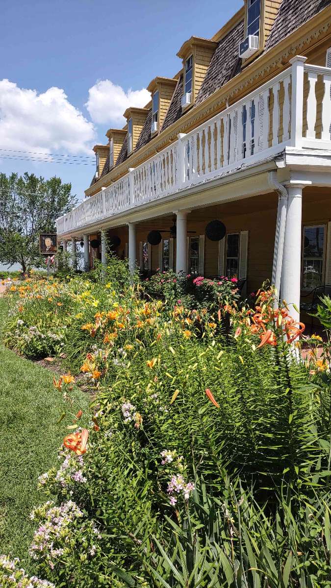 team building scavenger hunt