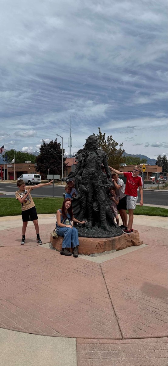 team building scavenger hunt