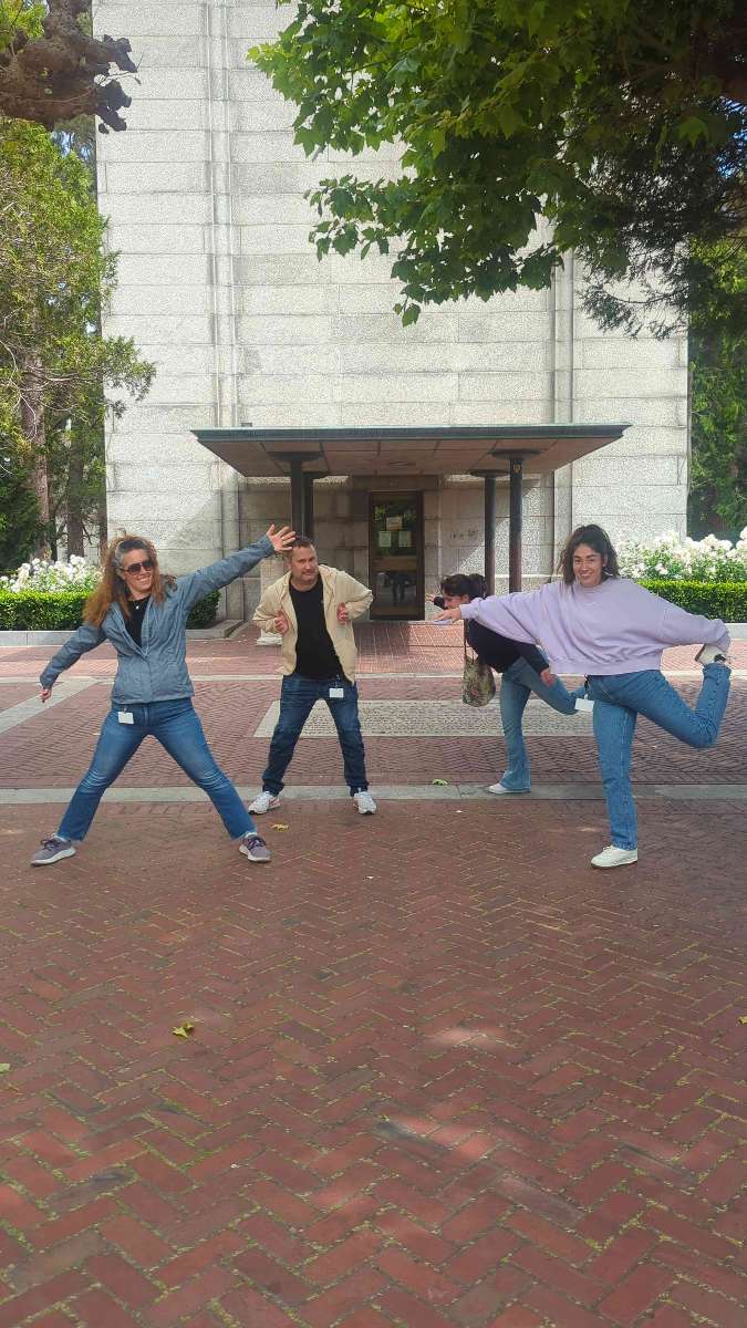 team building scavenger hunt