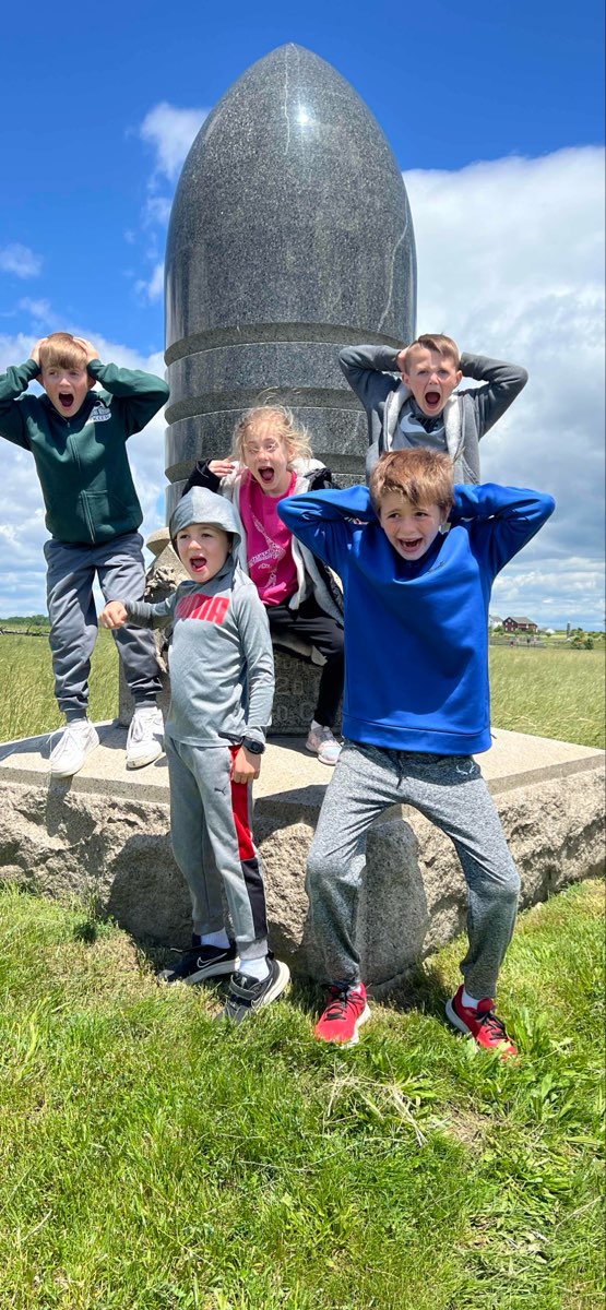 team building scavenger hunt