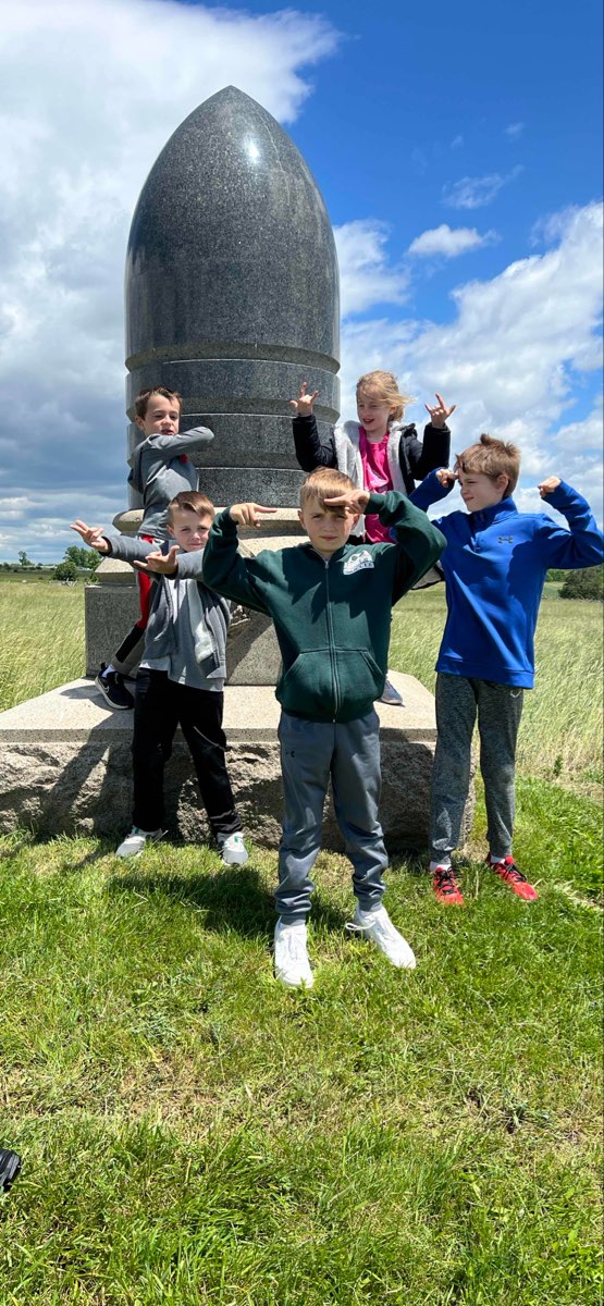 team building scavenger hunt