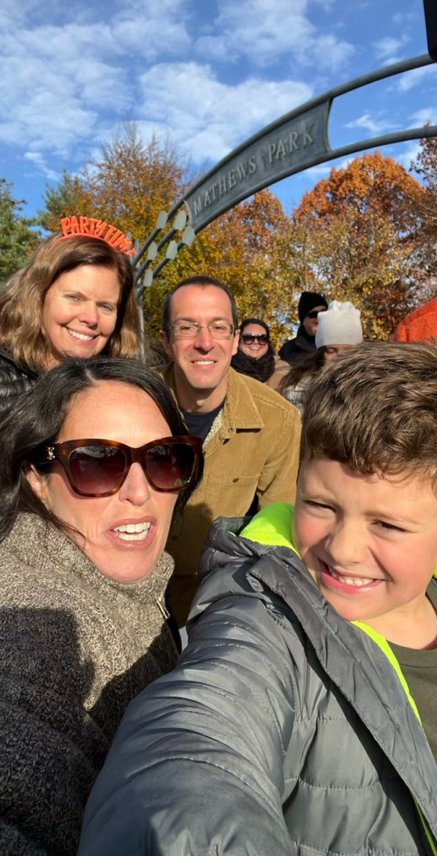 Zdjęcia z gry terenowej Scavenger Hunt w Norwalk w stanie Connecticut