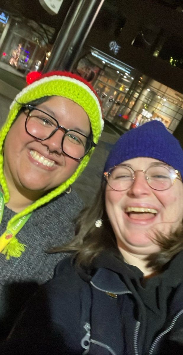 team building scavenger hunt