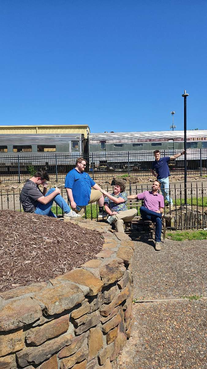 team building scavenger hunt
