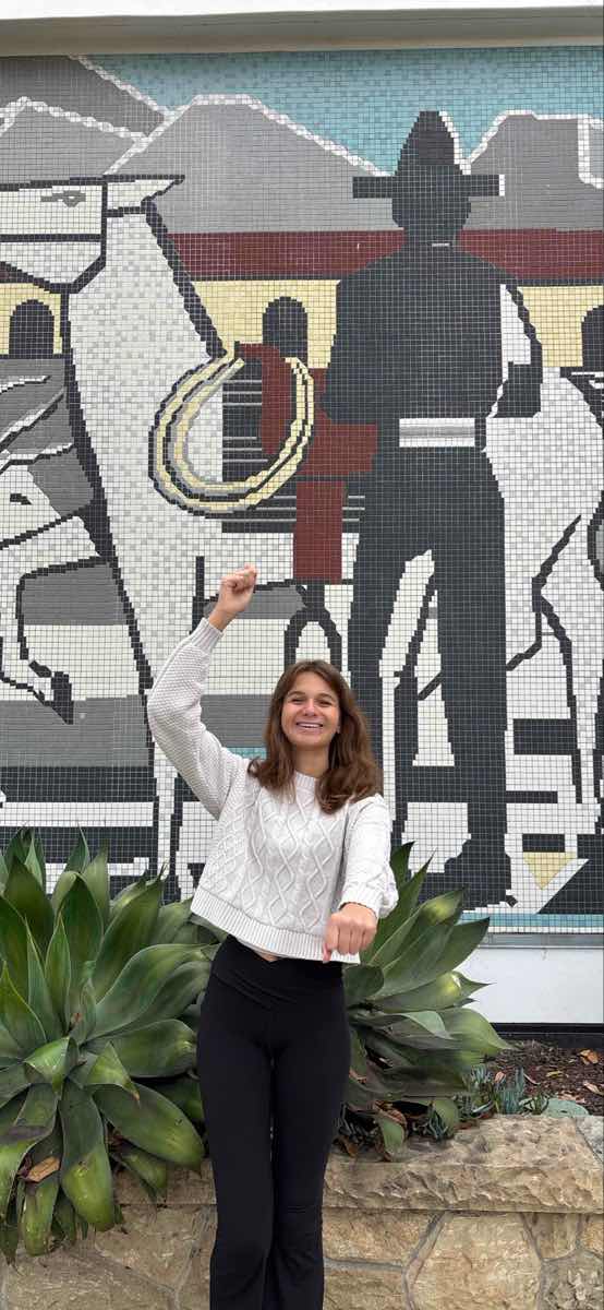 Santa Barbara Downtown Scavenger Hunt scavenger hunt photos