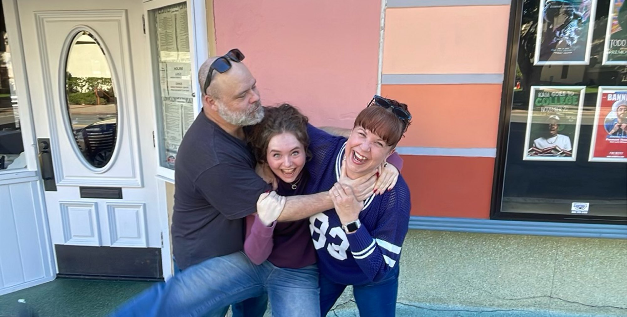 team building scavenger hunt