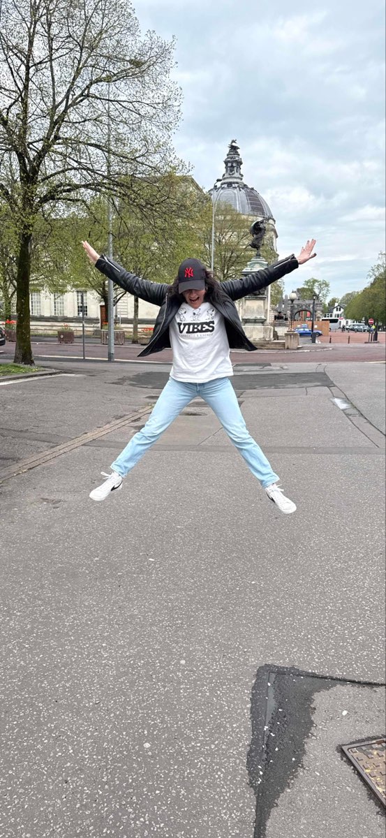 team building scavenger hunt