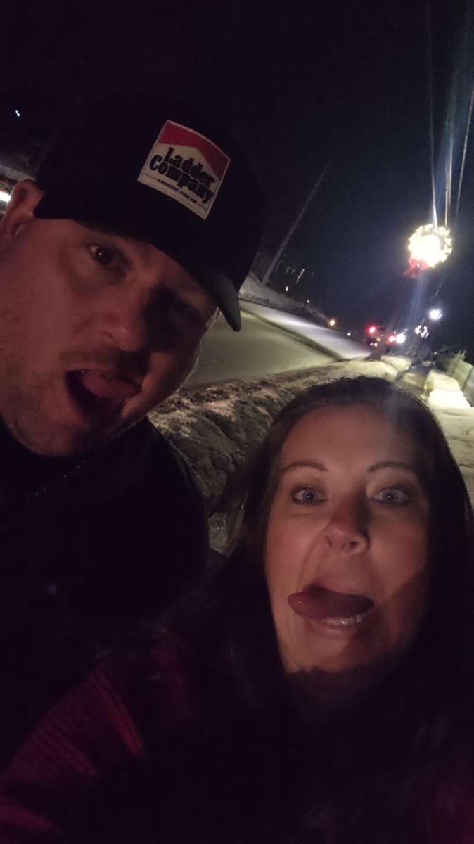 team building scavenger hunt