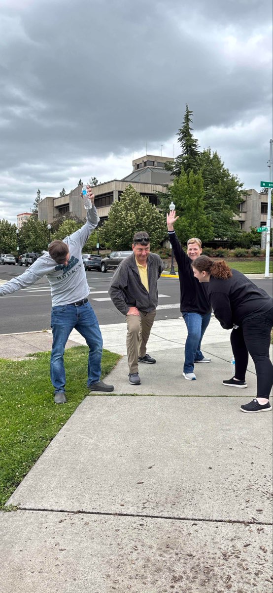 &Phi;&omega;&tau;&omicron;&gamma;&rho;&alpha;&phi;ί&epsi;&sigmav; &alpha;&pi;ό &tau;&omicron; &Kappa;&upsi;&nu;ή&gamma;&iota; &Theta;&eta;&sigma;&alpha;&upsi;&rho;&omicron;ύ Medford Oregon