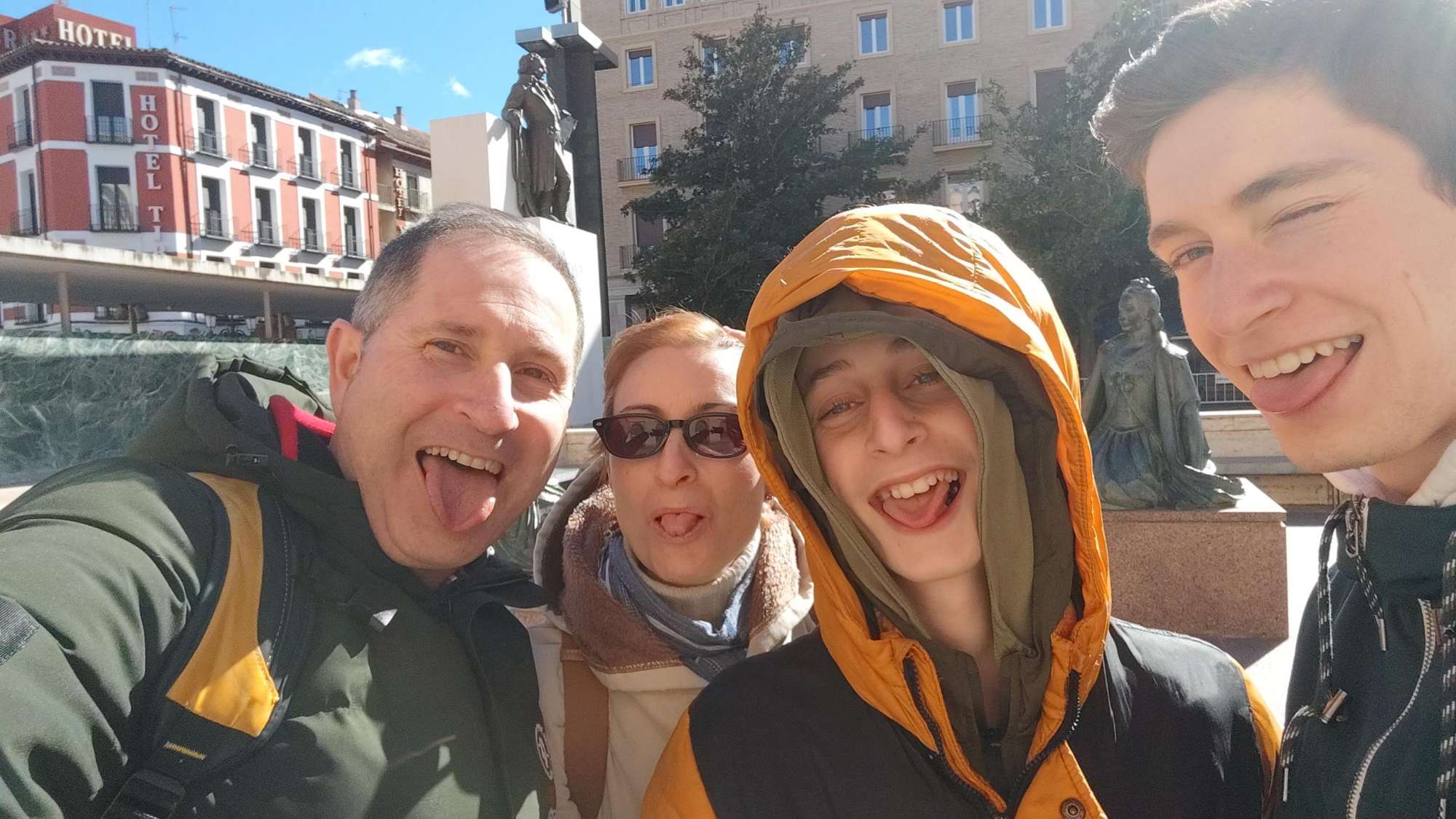 Fotos de la búsqueda del tesoro en Zaragoza