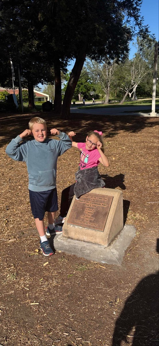 team building scavenger hunt