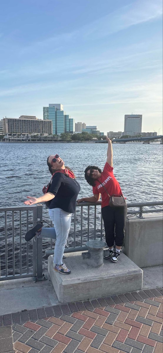 team building scavenger hunt