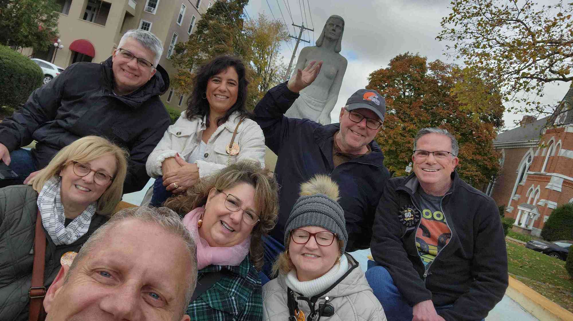 Fotografii ale cursei de v&acirc;n&abreve;toare de comori Hobart and William Smith Colleges