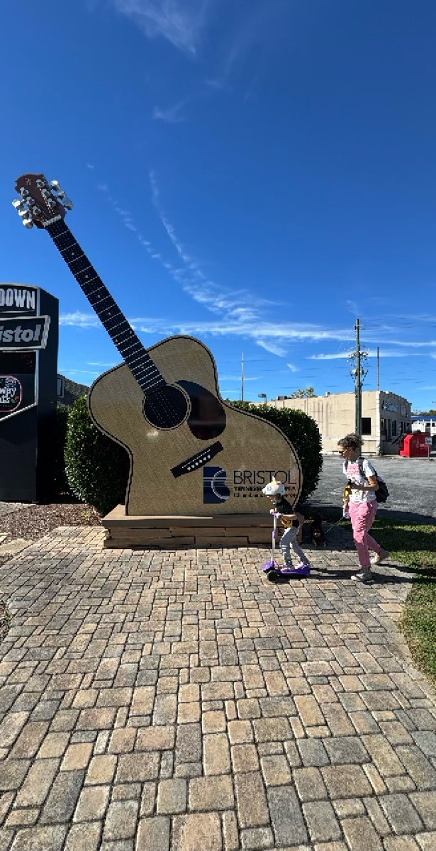 Bristol Tennessee Scavenger Hunt scavenger hunt photos