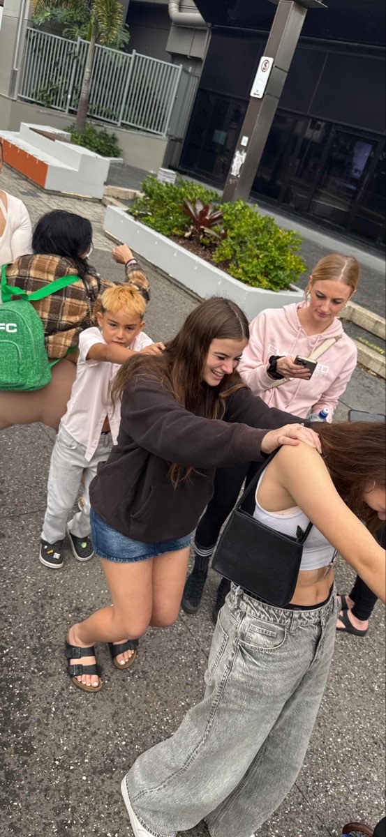 Fotografii de la vânătoarea de comori Gold Coast