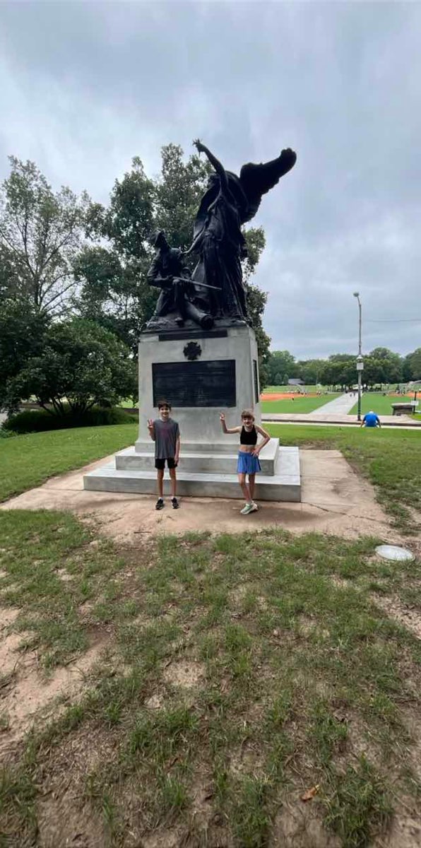 Atlanta Ghost Tour scavenger hunt photos