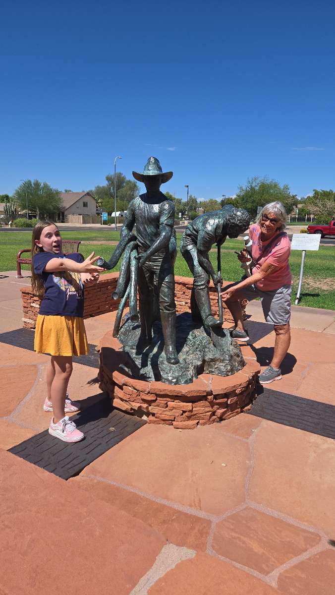 team building scavenger hunt