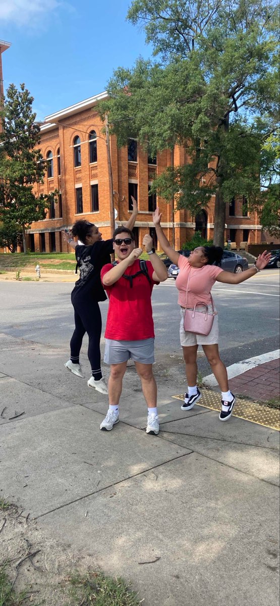 team building scavenger hunt