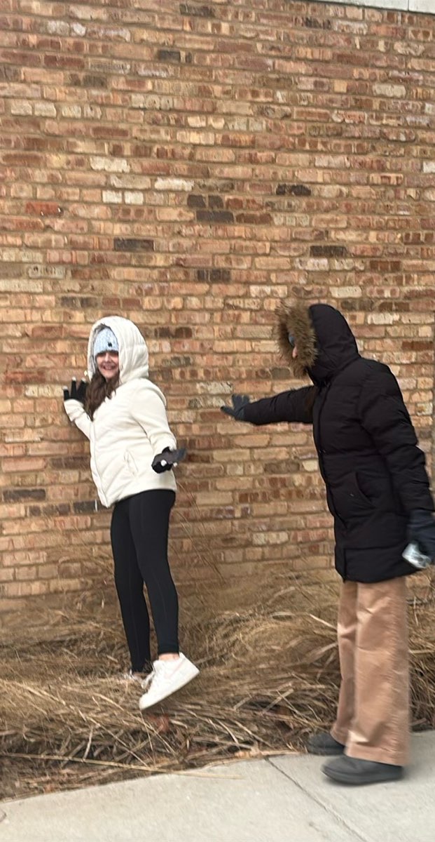 team building scavenger hunt