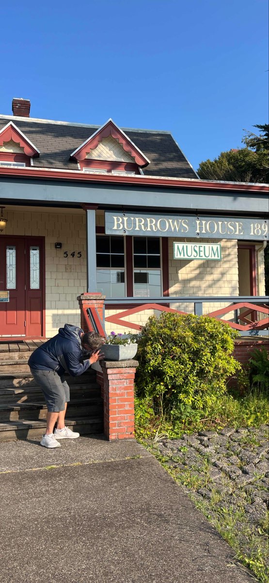 Poze cu v&acirc;n&abreve;toarea de comori Newport Oregon