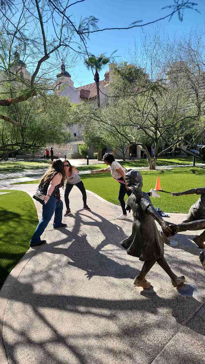 team building scavenger hunt