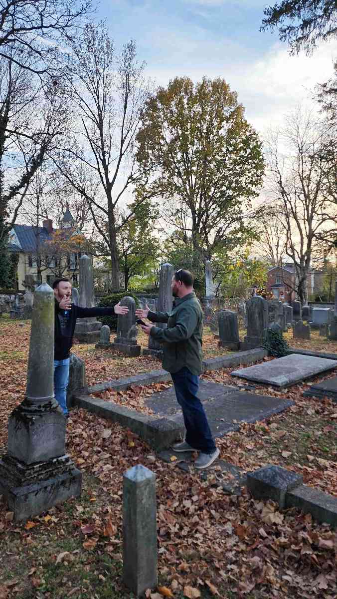 team building scavenger hunt