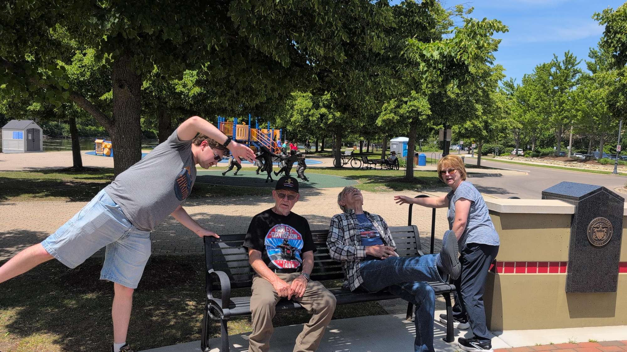 team building scavenger hunt