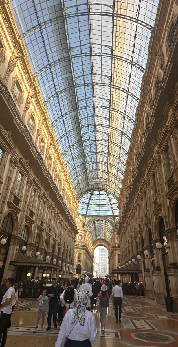 Milan Italy Ghost Tour scavenger hunt photos