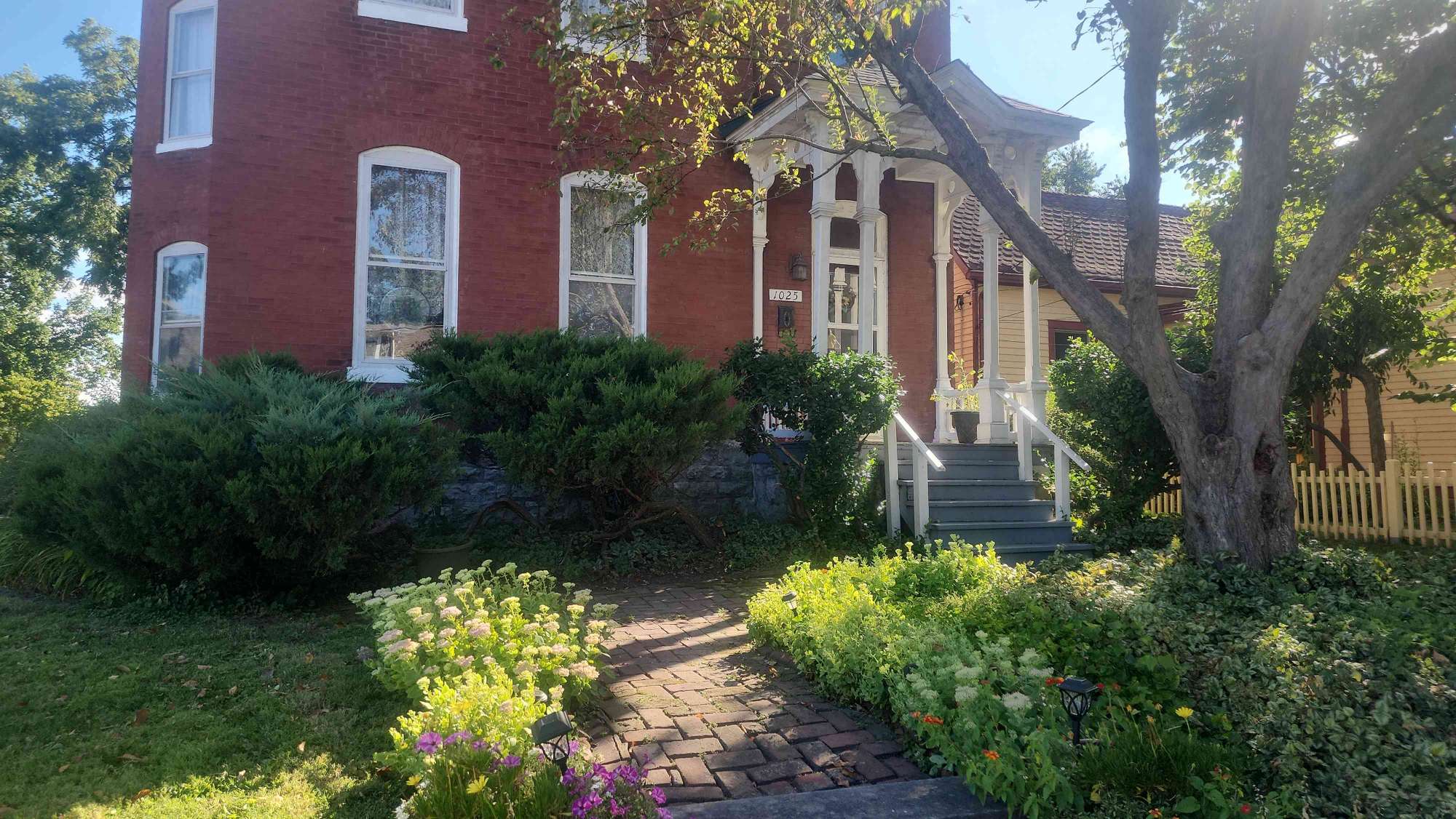 Saint Charles Scavenger Hunt scavenger hunt photos