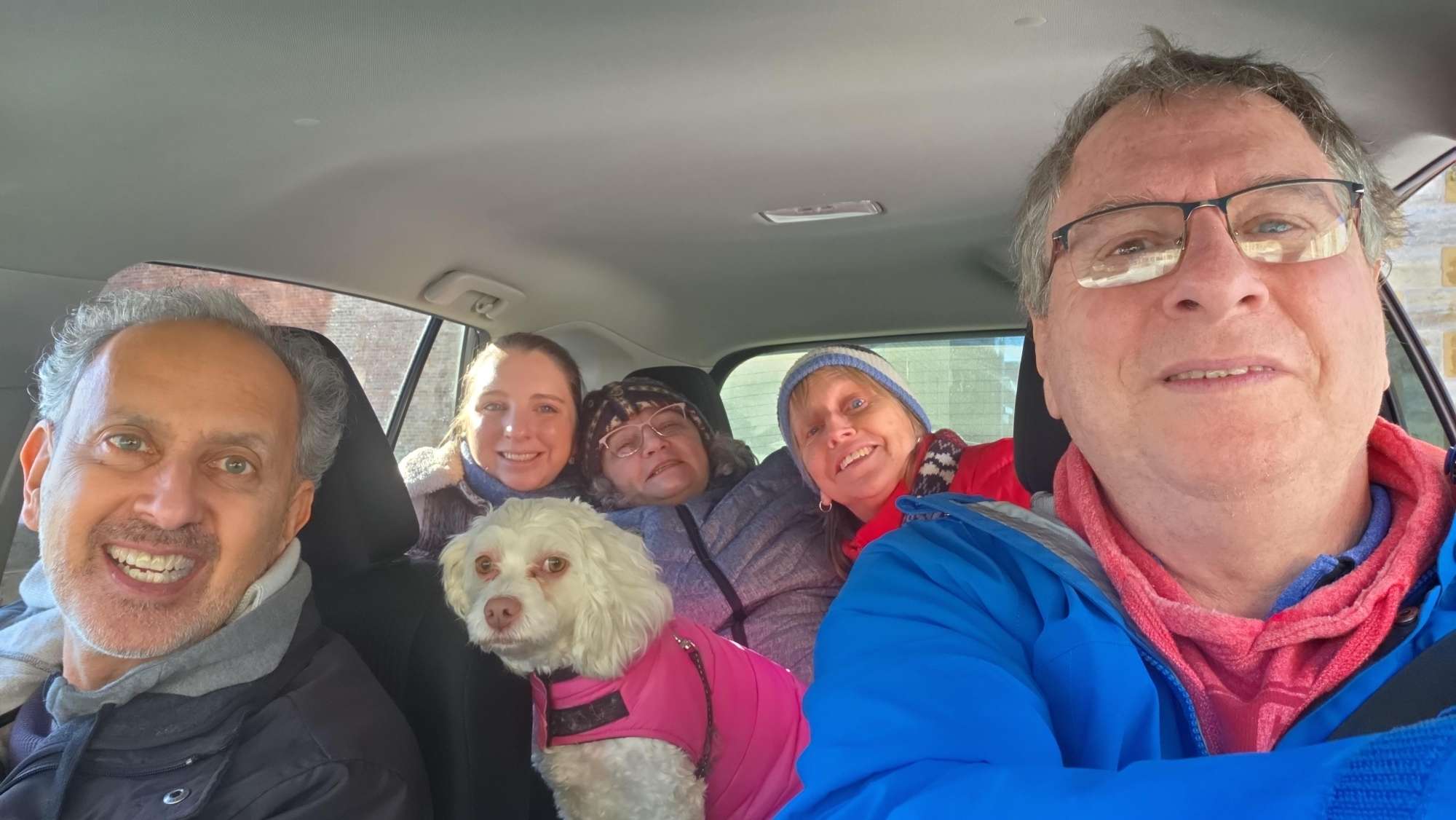 チームビルディング宝探しゲーム