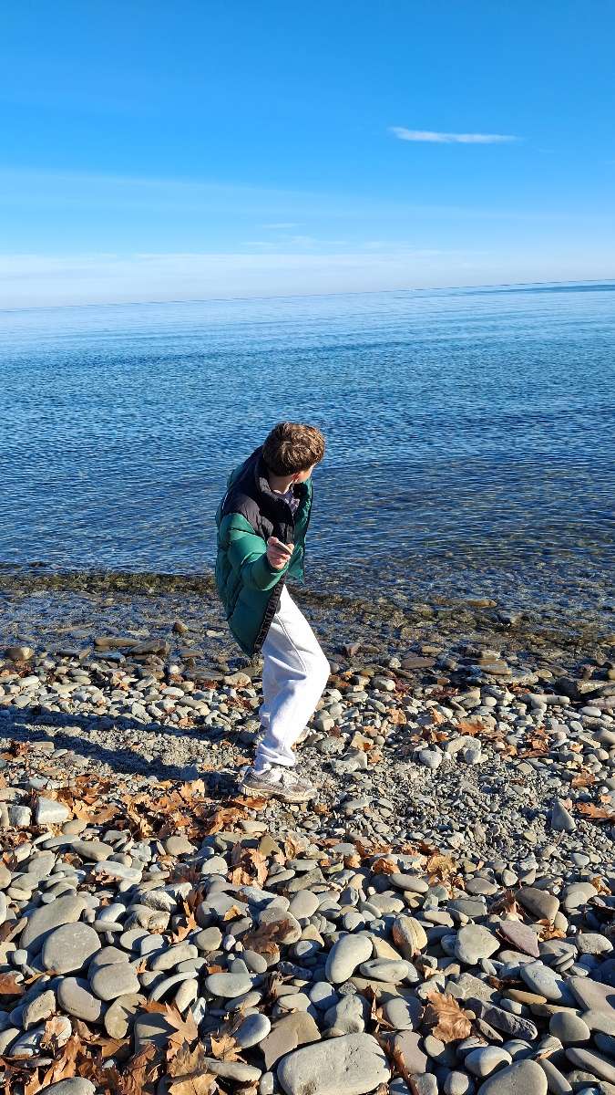 team building scavenger hunt