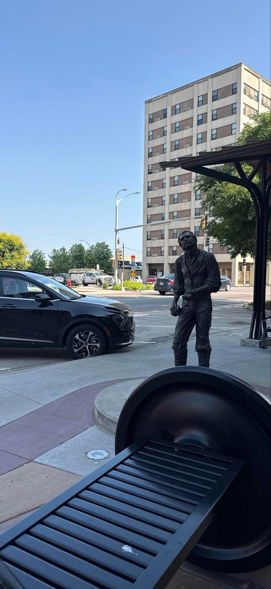 team building scavenger hunt