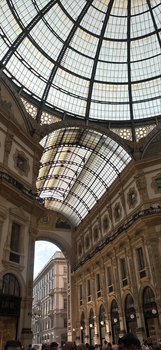 Milan Italy Scavenger Hunt scavenger hunt photos