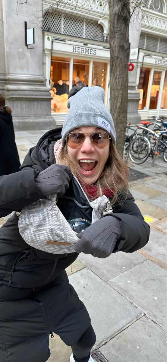 team building scavenger hunt