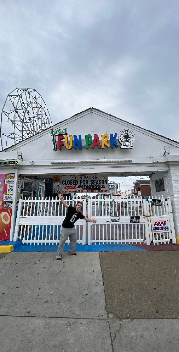 Virginia Beach Downtown Scavenger Hunt scavenger hunt photos