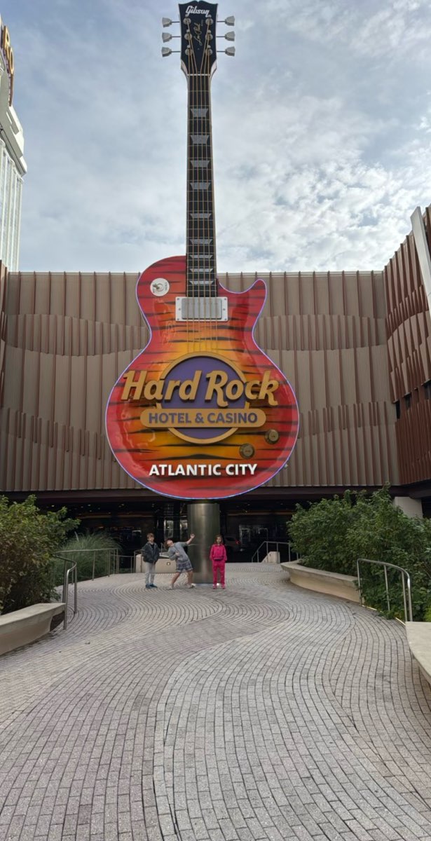 team building scavenger hunt