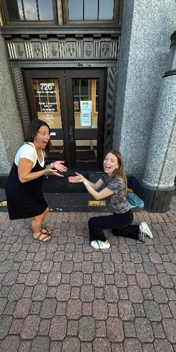 Zdj&eogon;cia z poszukiwania skarb&oacute;w w Saint Cloud w Minnesocie