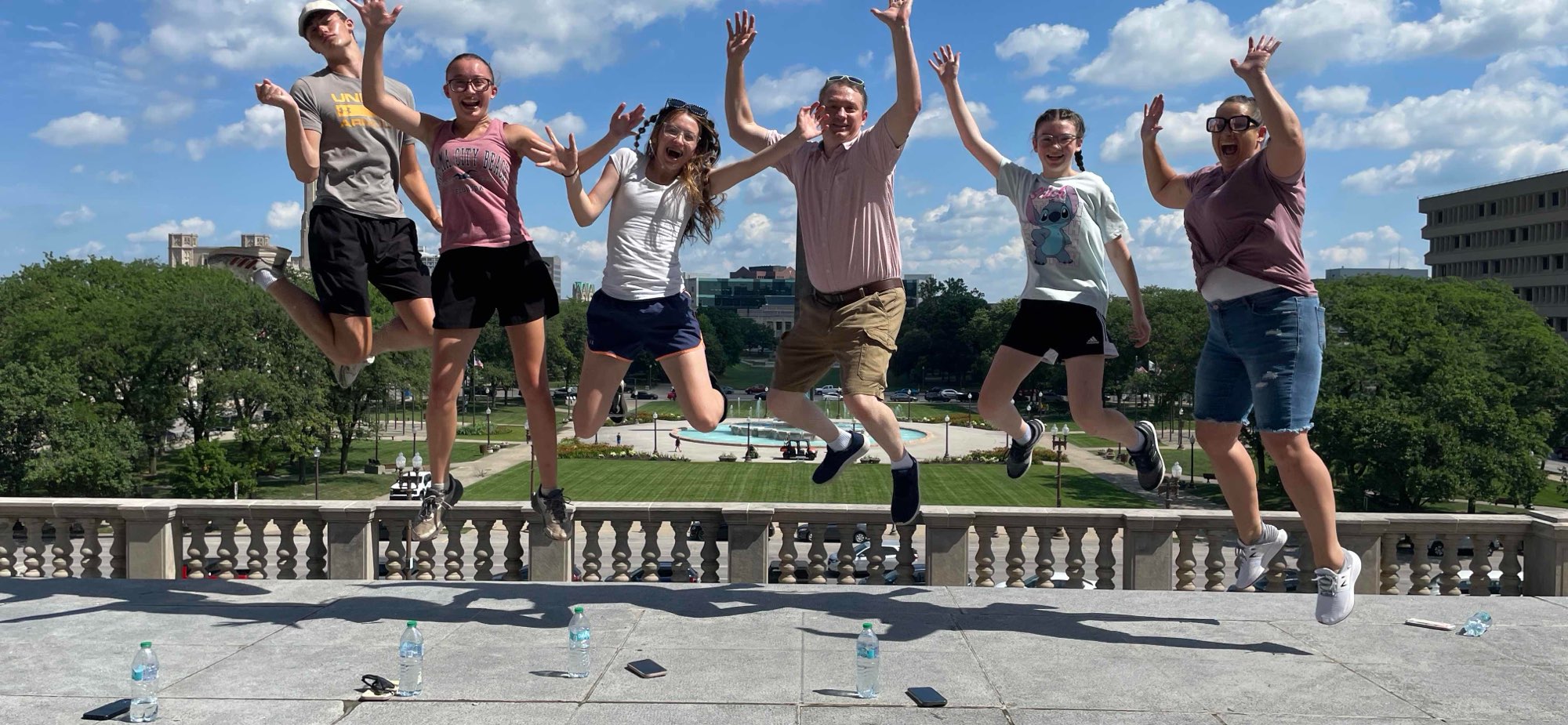 team building scavenger hunt